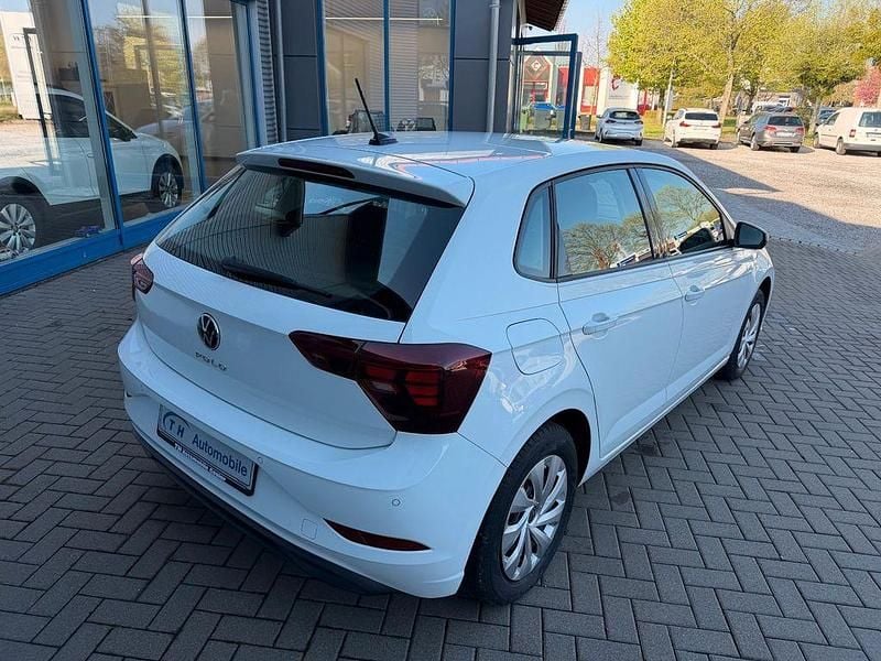 Second-hand VW Polo Life 80 CP (58 kW) 2023 Alb Hatchback