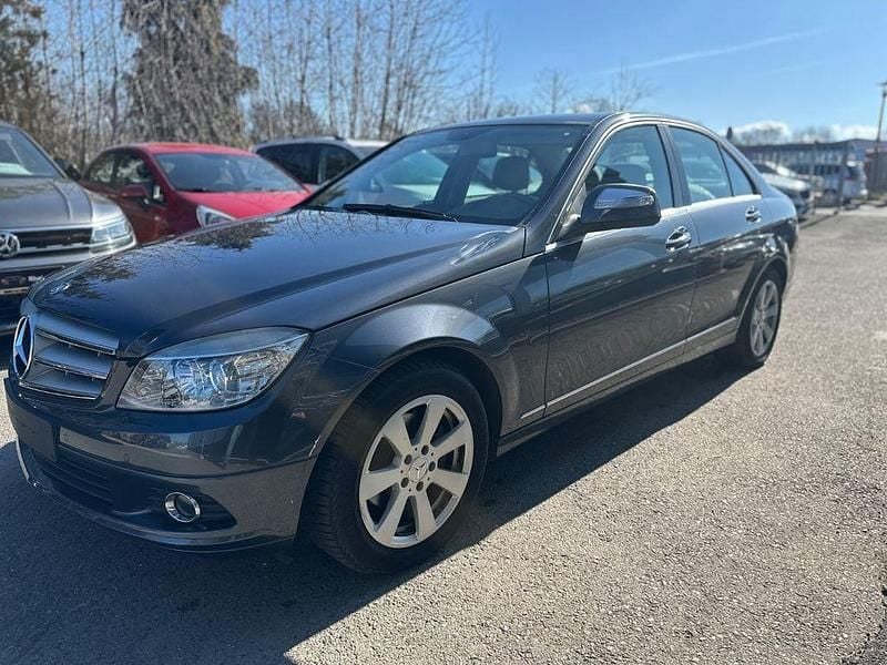Gebraucht Mercedes C200 136 PS (100 kW) 2007 Grau Limousine