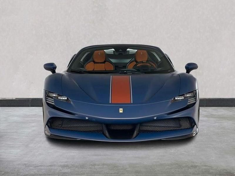 Gebraucht Ferrari SF90 1001 PS (736 kW) 2023 Blau Cabrio