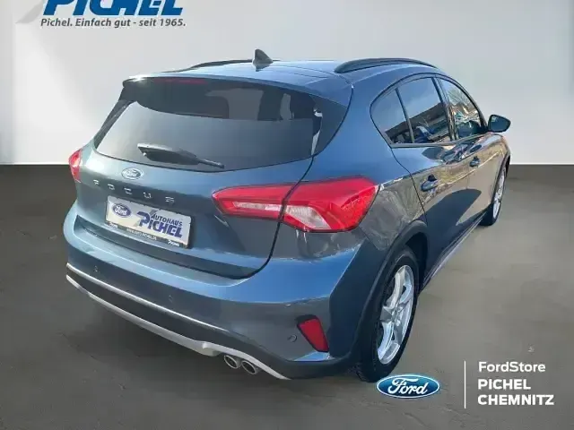 Usado Ford Focus Active 125 HP (91 kW) 2020 Azul Sedan