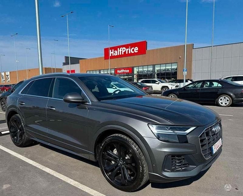 Second-hand Audi Q8 340 CP (250 kW) 2020 Gri SUV