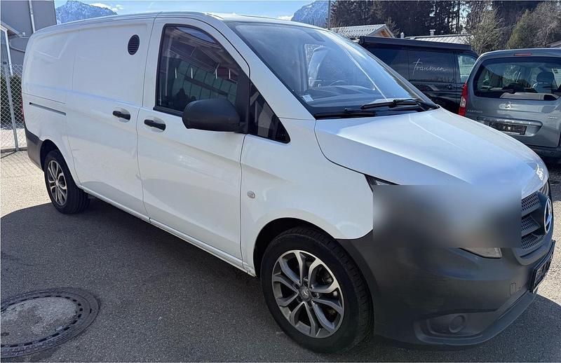 Gebraucht Mercedes Vito 114 PS (83 kW) 2015 Weiß Van