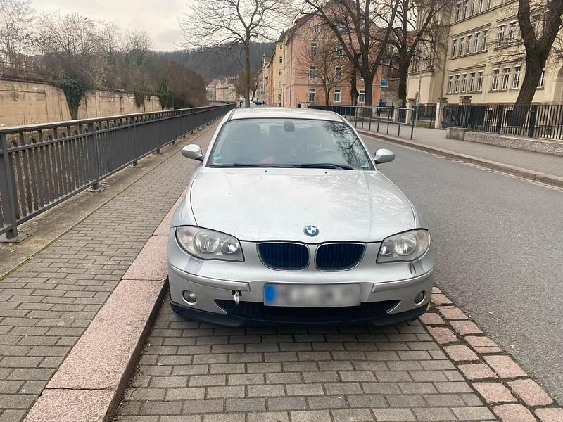 Gebraucht BMW 116 116 PS (85 kW) 2006 Silber Kleinwagen