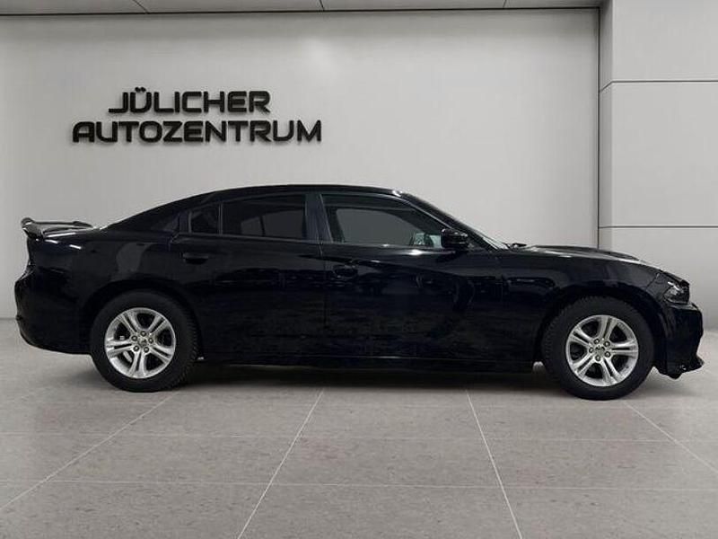Gebraucht Dodge Charger SXT 305 PS (224 kW) 2018 Schwarz Limousine
