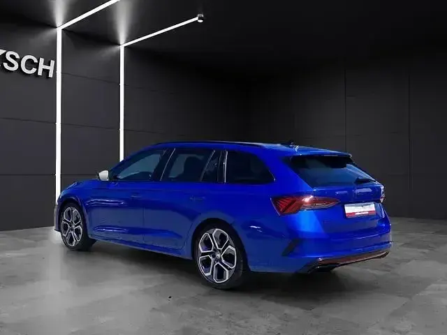 Gebraucht Skoda Octavia RS 245 PS (180 kW) 2022 Blau Kombi