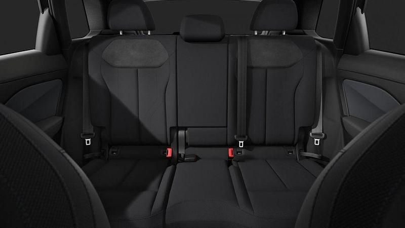 Neu Audi Q3 Sport 272 PS (200 kW) 2026 Schwarz SUV