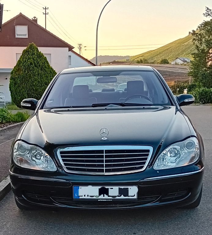 Schwarz Gebraucht 2005 Mercedes S500 Limousine | 15.000 € - Bild 1/4
