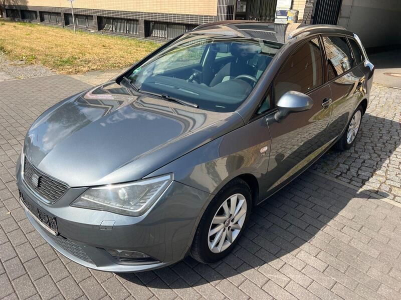 Grau Gebraucht 2013 Seat Ibiza ST Style Kombi | 5.499 € (Guter Preis) - Bild 1/4