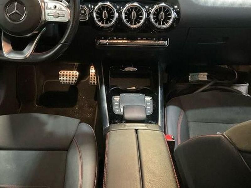 Gebraucht Mercedes EQA250 AMG 139 kW (190 PS) 2022 Schwarz SUV