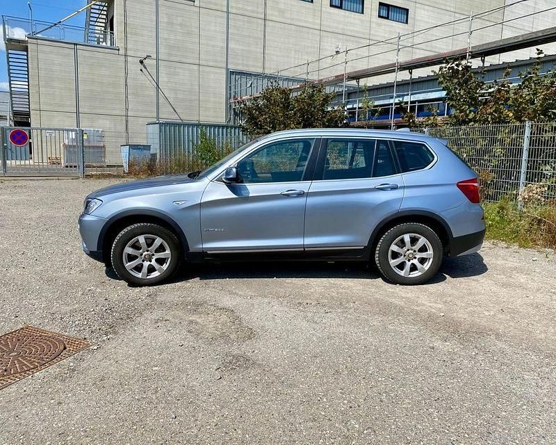 Gebraucht BMW X3 Performance 184 PS (135 kW) 2011 Blau SUV