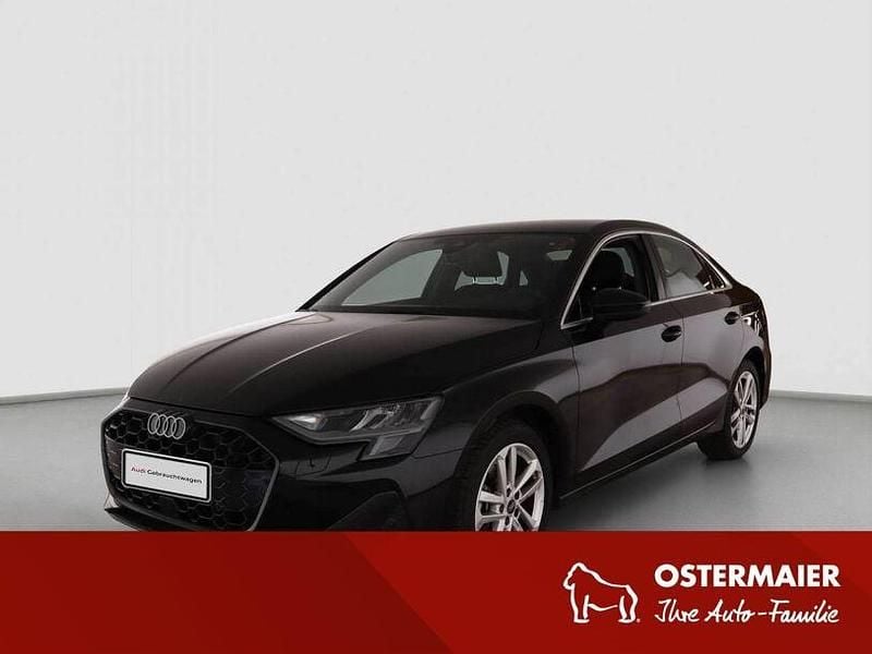 Schwarz (mythosschwarz) Gebraucht 2025 Audi A3 Advanced Plus Limousine | 32.180 € (Superpreis) - Bild 1/4