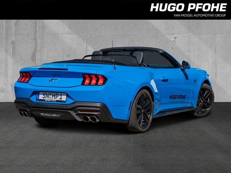 Gebraucht Ford Mustang GT 446 PS (328 kW) 2024 Grabber blue metallic Cabrio
