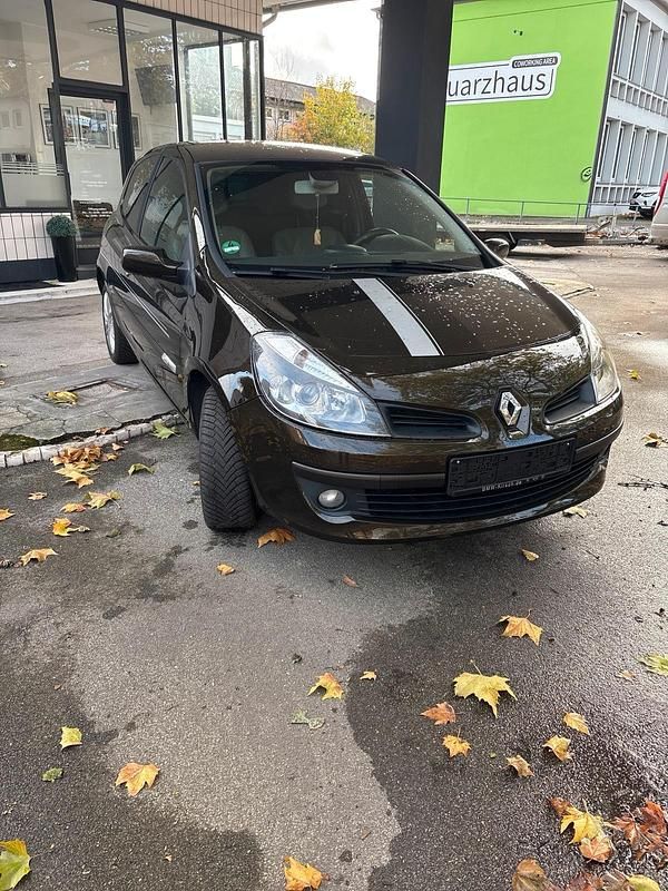 Braun Gebraucht 2007 Renault Clio II Kleinwagen | 2.750 € (Fairer Preis) - Bild 1/4
