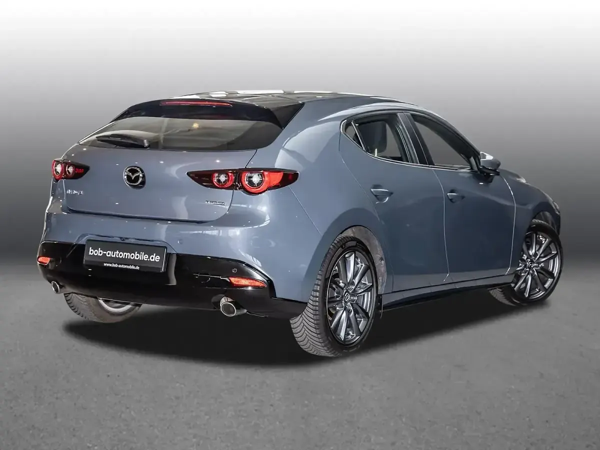 Gebraucht Mazda 3 Center-Line 140 PS (102 kW) 2025 Grau Limousine