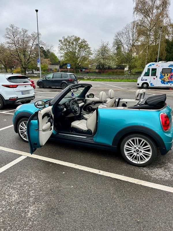 Occasion Mini Cooper D Cabriolet 116 ch (85 kW) 2016 Vert Cabriolet
