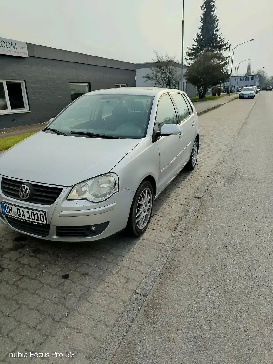 Gebraucht VW Polo 2009 Silber Kleinwagen