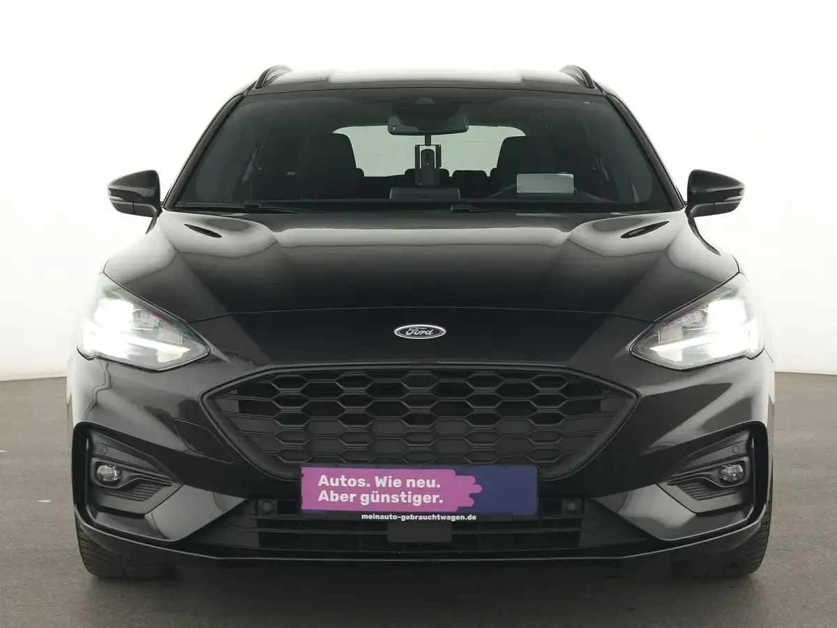 Używany Ford Focus ST-Line 120 KM (88 kW) 2021 Czarny Kombi
