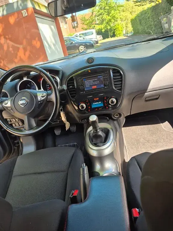 Second-hand Nissan Juke Acenta 110 CP (80 kW) 2012 Negru SUV
