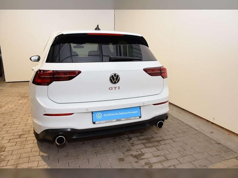 Gebraucht VW Golf VIII GTI 245 PS (180 kW) 2024 Pure white Limousine