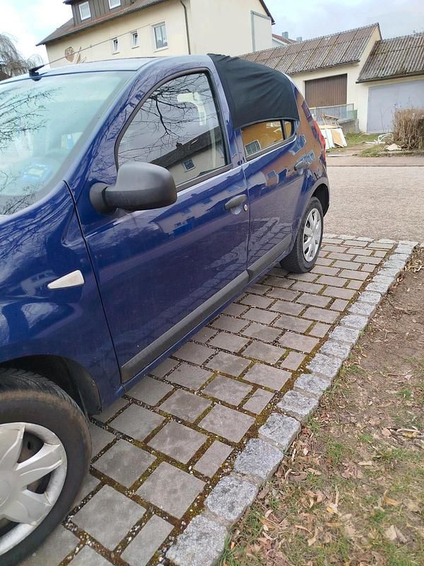 Gebraucht Dacia Sandero 75 PS (55 kW) 2008 Blau Kleinwagen