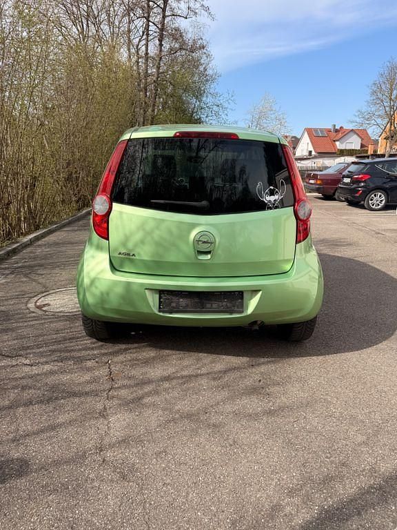 Gebraucht Opel Agila 65 PS (47 kW) 2008 Grün Kleinwagen
