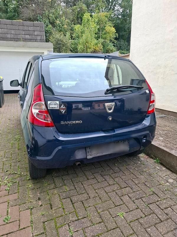 Blau Gebraucht 2011 Dacia Sandero Kleinwagen | 1.300 € (Guter Preis) - Bild 1/4