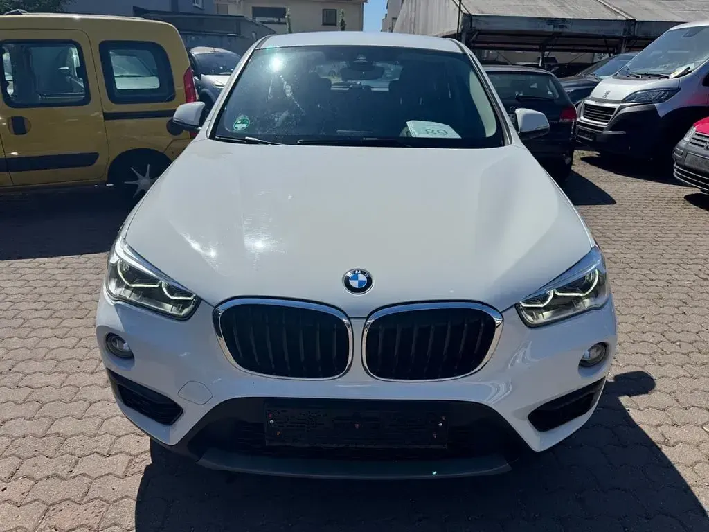Gebraucht BMW X1 Advantage 190 PS (139 kW) 2018 Weiß SUV