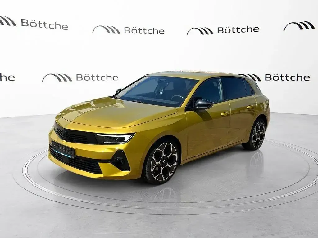 Gebraucht Opel Astra GS Line 131 PS (96 kW) 2023 Gelb Kleinwagen