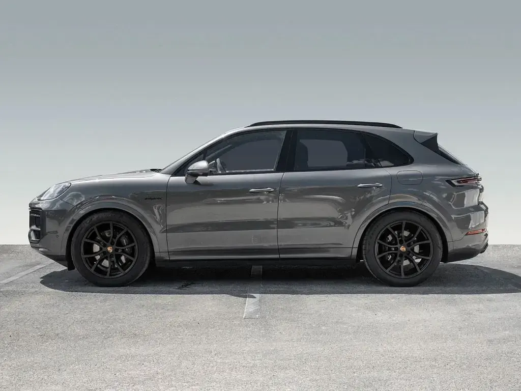 Gebraucht Porsche Cayenne Sport 470 PS (345 kW) 2024 Grau SUV