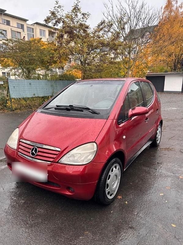 Gebraucht Mercedes A160 102 PS (75 kW) 1998 Rot Kleinwagen
