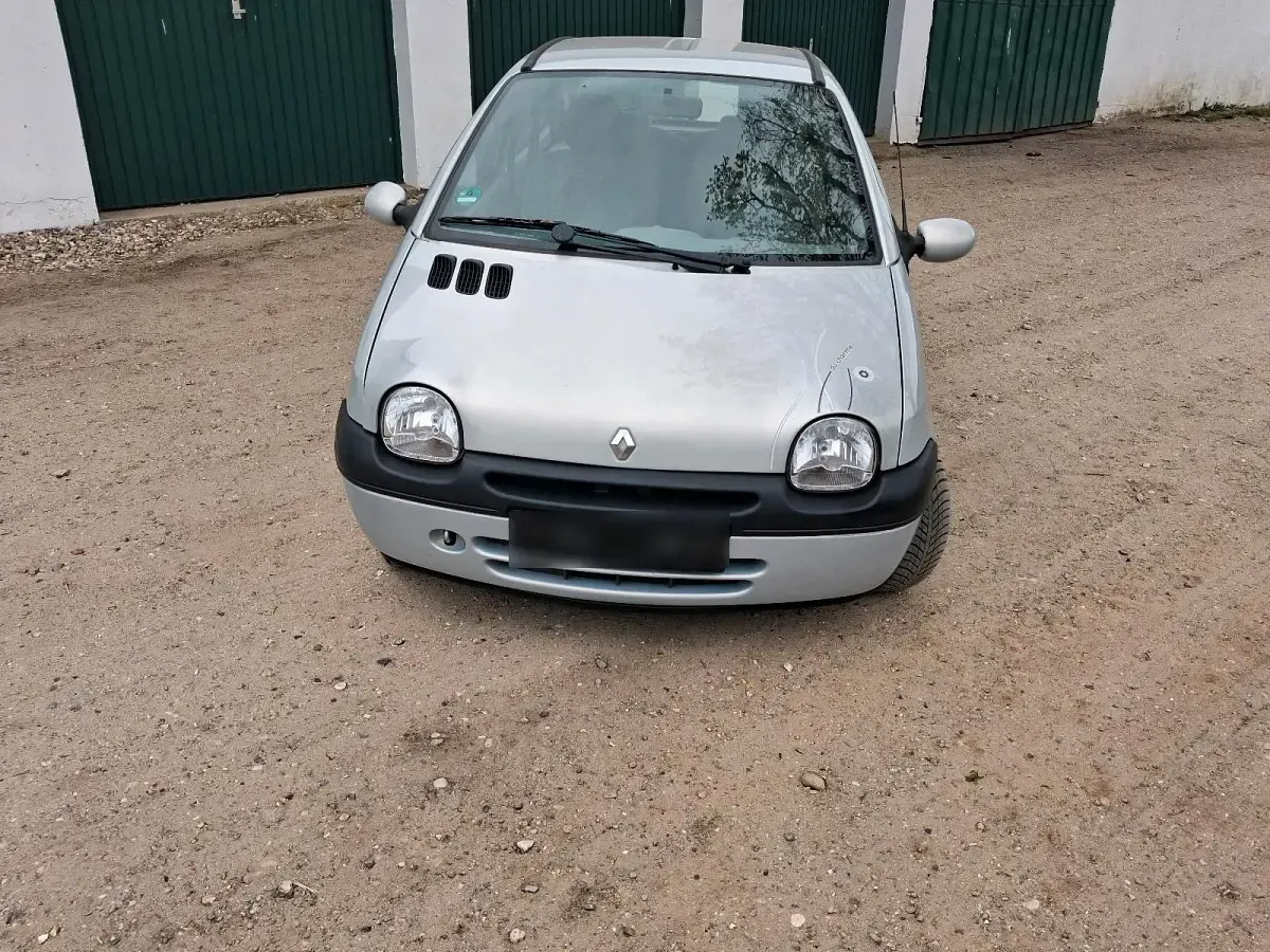 Gebraucht Renault Twingo 58 PS (42 kW) 2008 Silber Kleinwagen