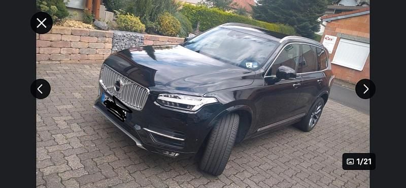 Schwarz Gebraucht 2016 Volvo XC90 Inscription SUV | 23.900 € (Guter Preis) - Bild 1/4