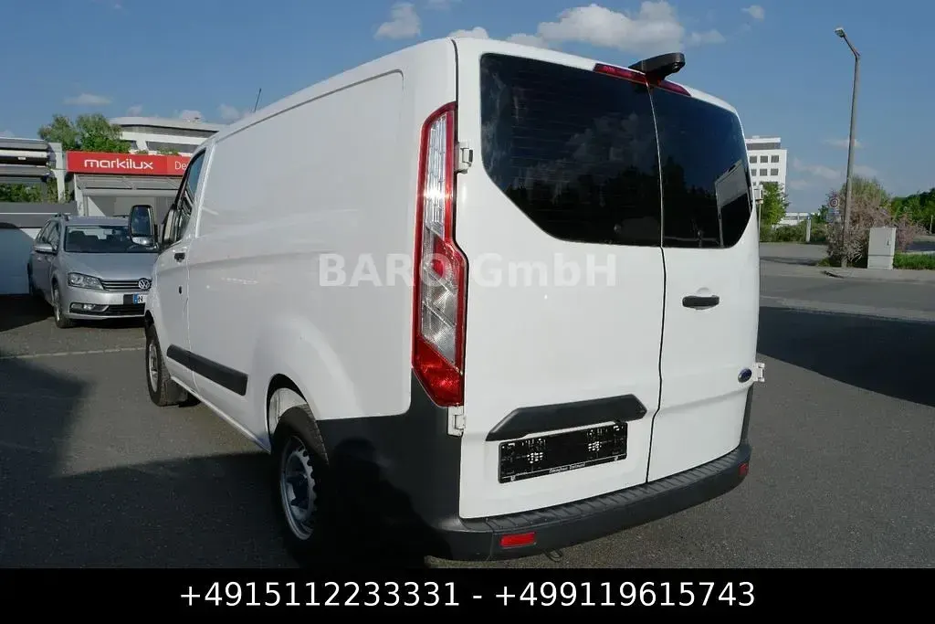 Gebraucht Ford Transit Custom 101 PS (74 kW) 2016 Weiß Van / Kleinbus