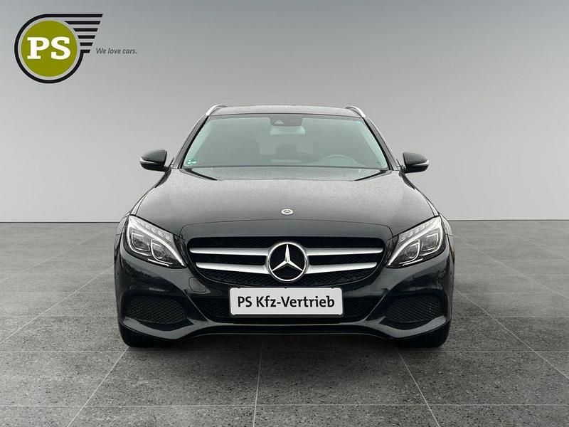 Gebraucht Mercedes C220 170 PS (125 kW) 2018 Schwarz Kombi