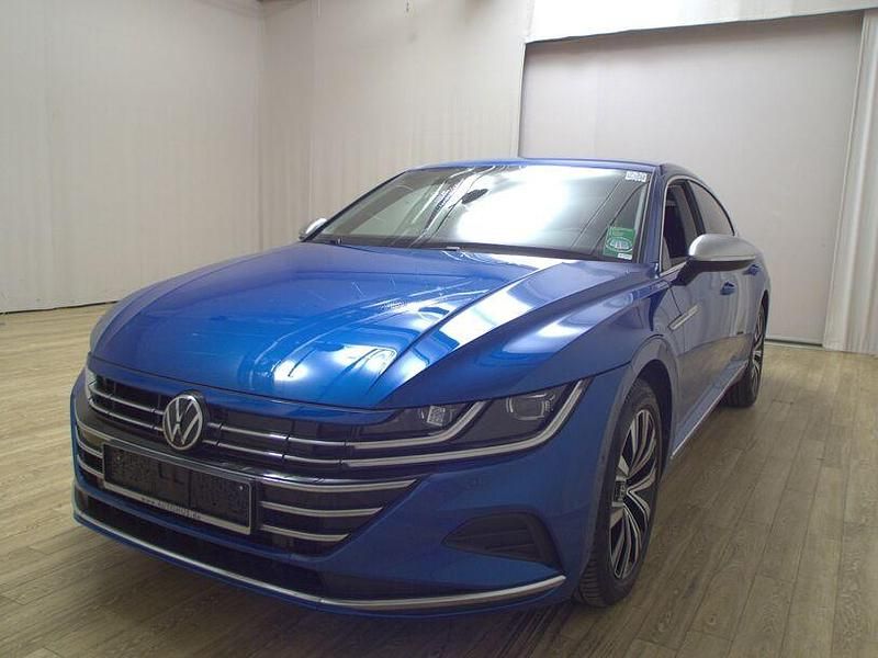 Gebraucht VW Arteon Elegance 218 PS (160 kW) 2022 Eisvogelblau (metallic) Limousine