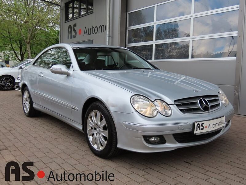 Iridiumsilber metalliclack Gebraucht 2008 Mercedes CLK220 Coupé | 5.990 € (Fairer Preis) - Bild 1/4