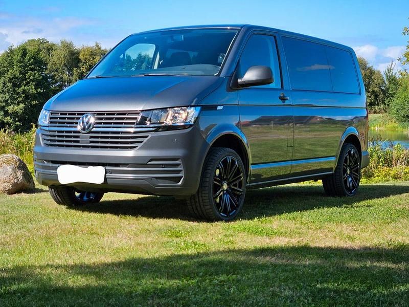 Gebraucht VW Transporter 110 PS (80 kW) 2020 Grau Van