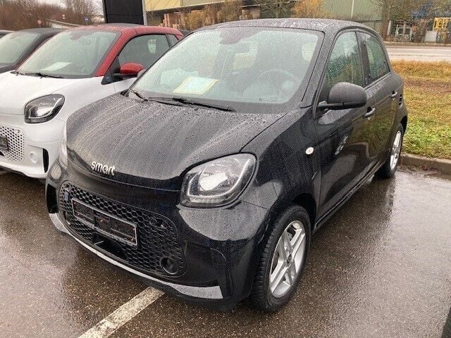 Gebraucht Smart ForFour Electric Drive 60 kW (82 PS) 2021 Karosserie in black Limousine