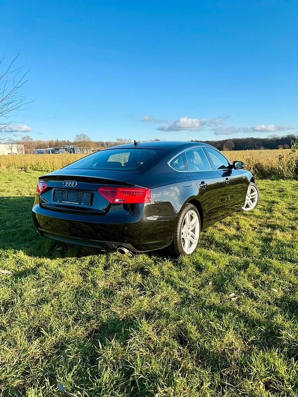 Gebraucht Audi A5 Advanced 204 PS (150 kW) 2012 Schwarz Limousine