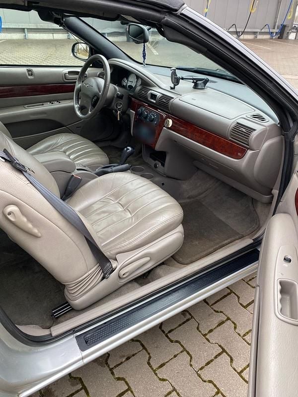 Gebraucht Chrysler Sebring Cabriolet 203 PS (149 kW) 2001 Silber Cabrio