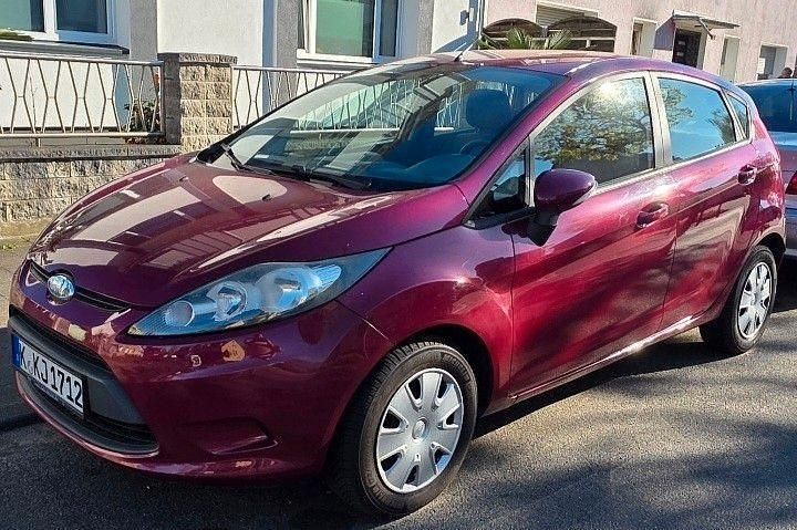 Gebraucht Ford Fiesta 82 PS (60 kW) 2009 Rot Kleinwagen