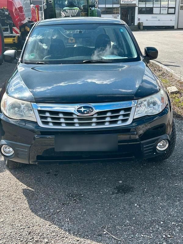Gebraucht Subaru Forester 150 PS (110 kW) 2011 Schwarz SUV