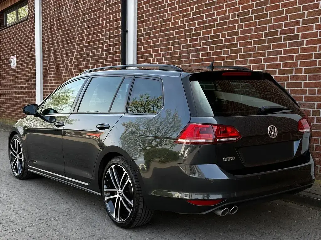 Gebraucht VW Golf VII GTD 184 PS (135 kW) 2015 Grau Kombi