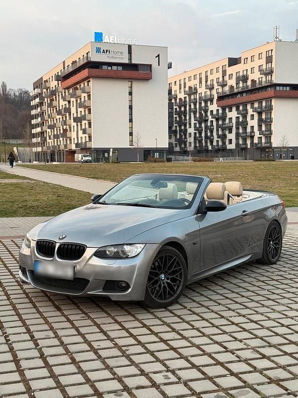 Gebraucht BMW 330 Cabriolet 231 PS (169 kW) 2007 Grau Cabrio