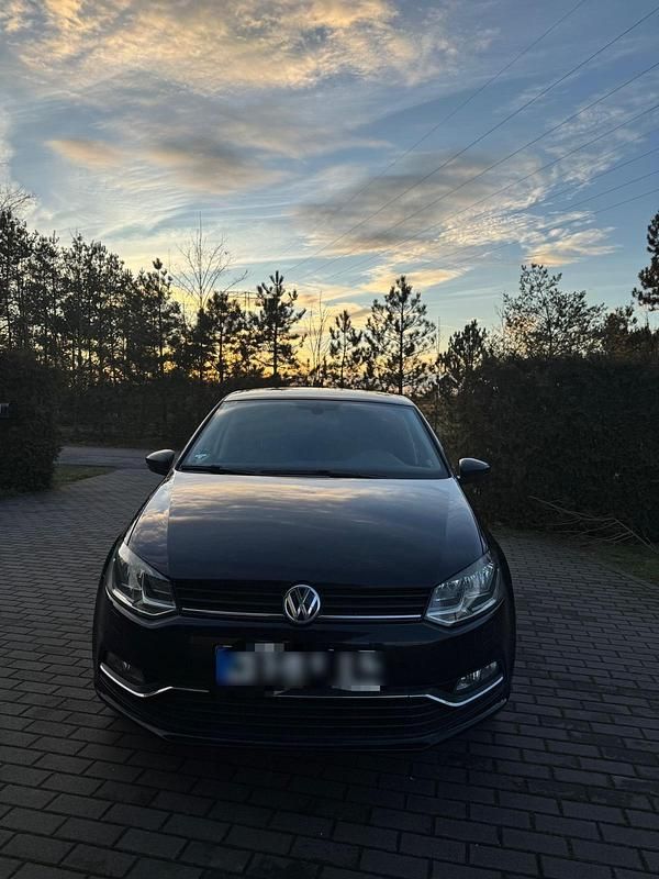 Schwarz Gebraucht 2014 VW Polo Kleinwagen | 8.400 € - Bild 1/4