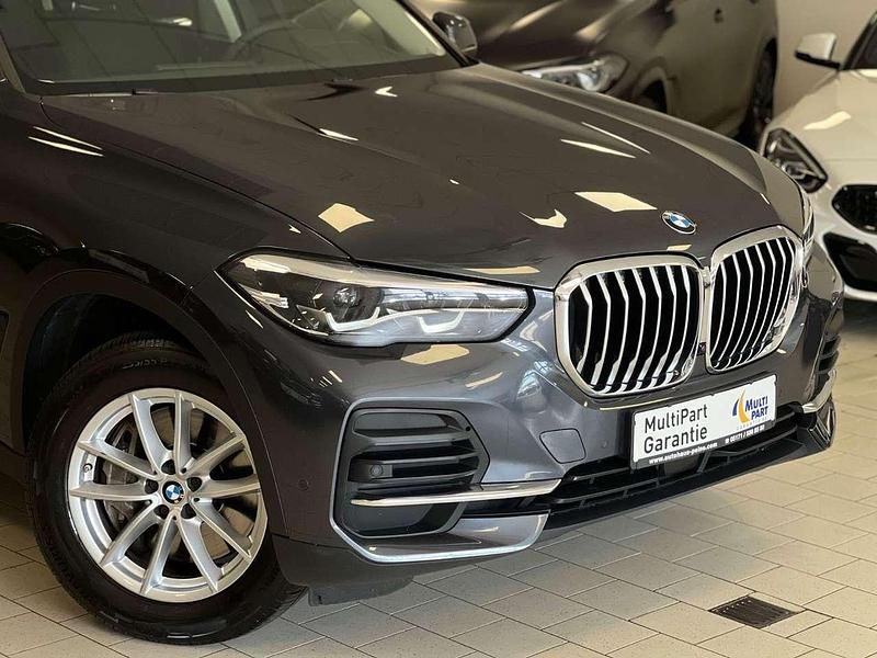 Gebraucht BMW X5 340 PS (250 kW) 2021 Arktikgrau brillanteffekt SUV
