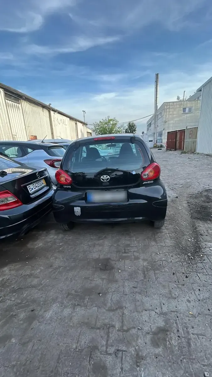 Gebraucht Toyota Aygo 65 PS (47 kW) 2008 Schwarz Kleinwagen