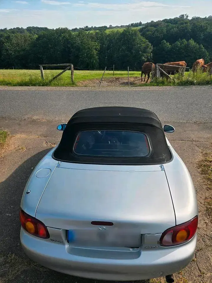 Gebraucht Mazda MX5 110 PS (80 kW) 1999 Silber Cabrio