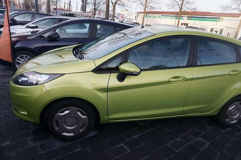 Gebraucht Ford Fiesta Trend 60 PS (44 kW) 2008 Squeeze (g) Kleinwagen
