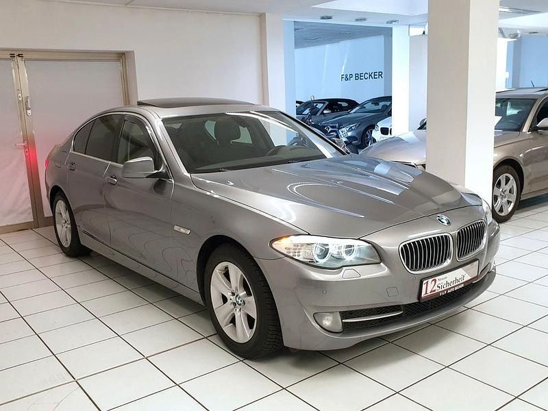 Usata BMW 520 184 CV (135 kW) 2012 Grigio Berlina